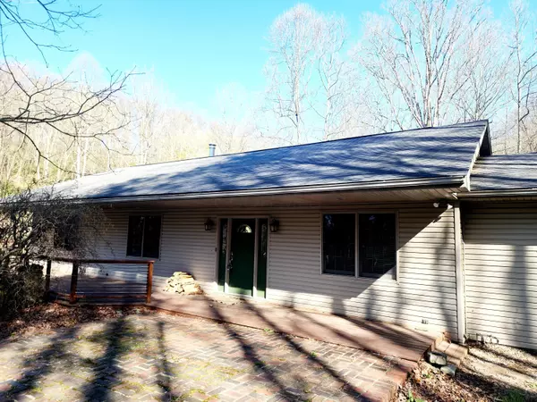 Cambridge, OH 43725,62875 Ridgewood Drive