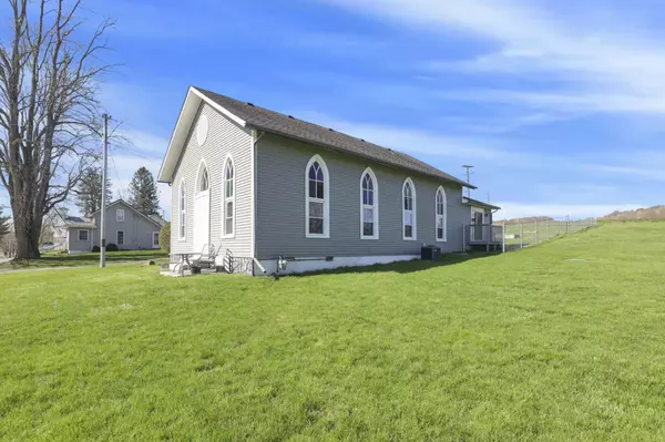 Frazeysburg, OH 43822,6173 Licking Valley Road