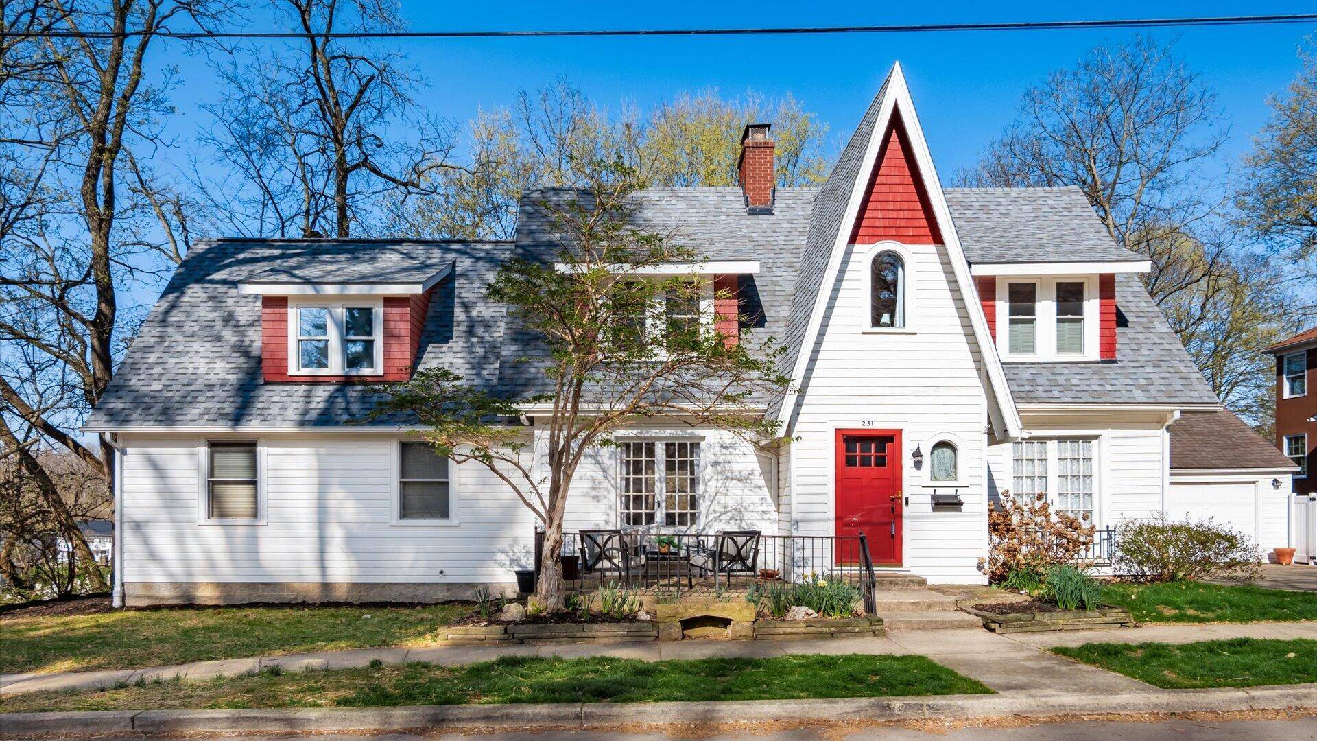 231 S Prospect Street, Granville, OH 43023