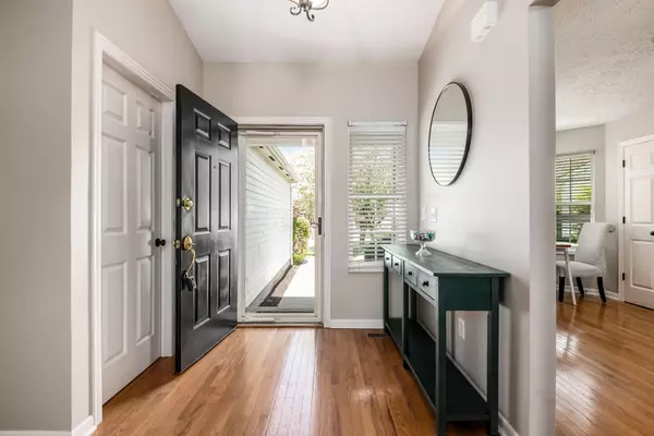 Westerville, OH 43082,5637 Covington Meadows Drive