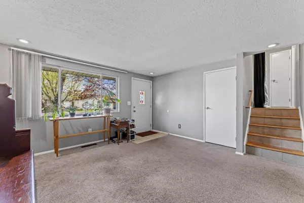 Columbus, OH 43229,2019 Tupsfield Road