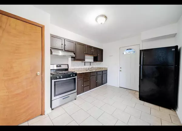 Columbus, OH 43224,1751 E Cooke Road