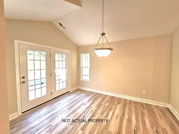 Newark, OH 43055,681 Woods Edge Lane