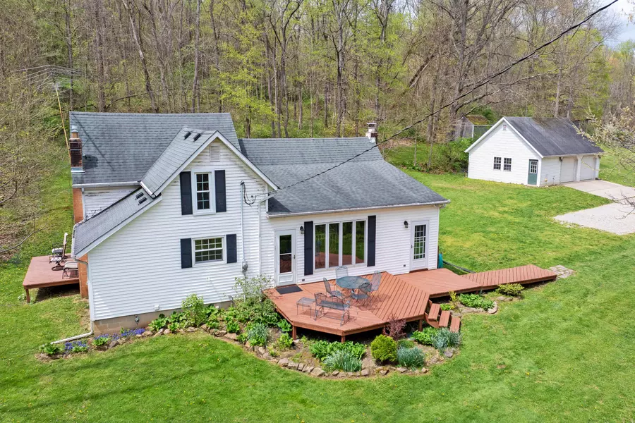 11947 Mount Hope Road, Glenford, OH 43739