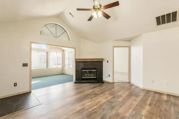 Powell, OH 43065,3867 Orchard Way