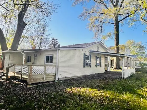 Buckeye Lake, OH 43008,485 Union Avenue