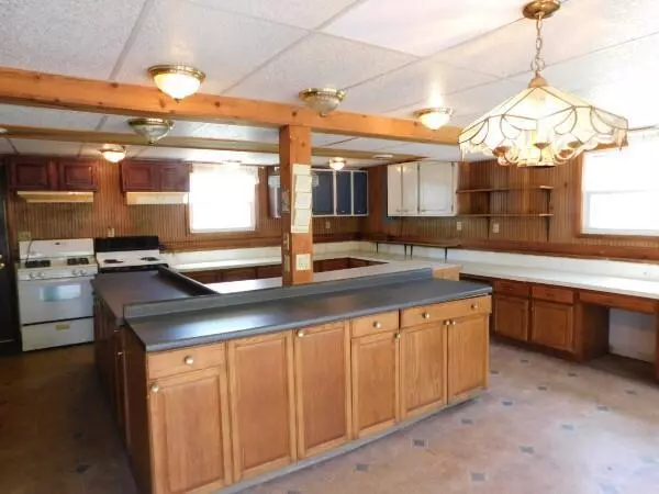 Logan, OH 43138,11500 Highland Park