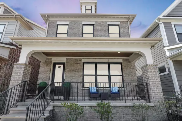 935 Pullman Place, Columbus, OH 43212