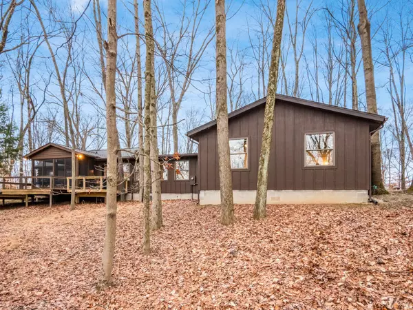 Sugar Grove, OH 43155,1060 Fox Lane