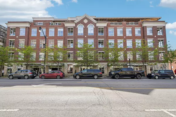 845 N High Street #209, Columbus, OH 43215