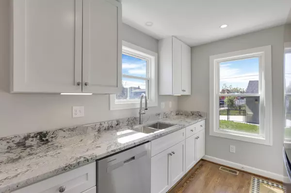 Columbus, OH 43211,1125 Loretta Avenue