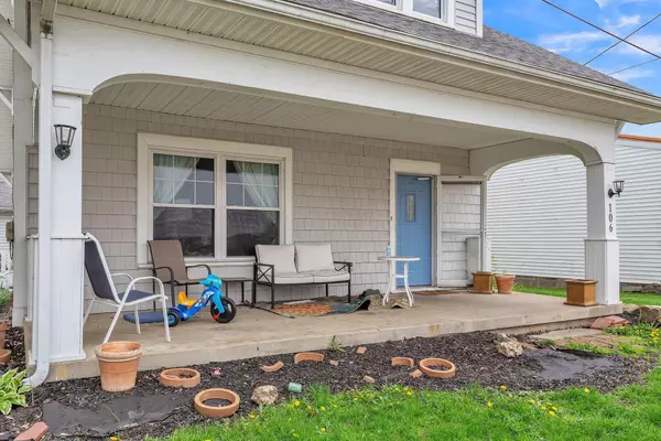 Hebron, OH 43025,106 Newark Street