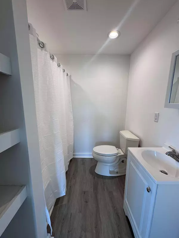 Crooksville, OH 43731,220 E Brown Street