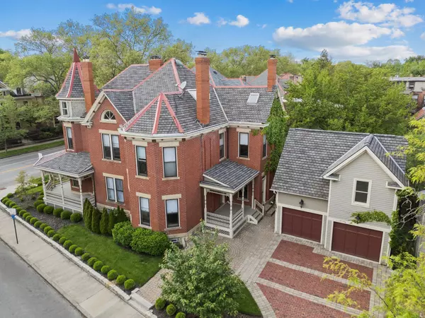 Columbus, OH 43215,884 Neil Avenue