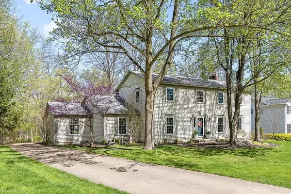 2483 Victoria Parkway, Hudson, OH 44236