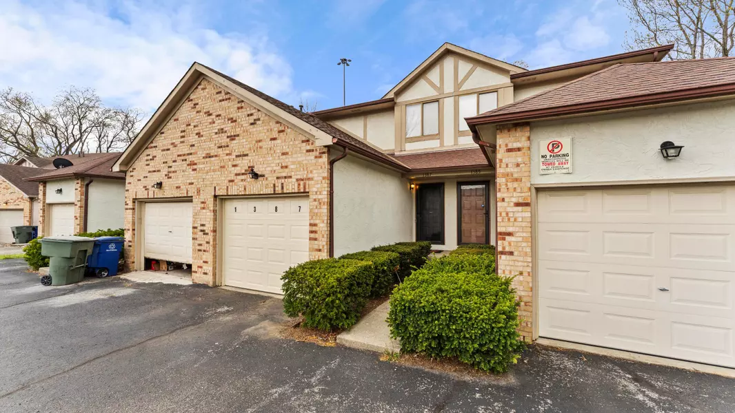 1387 Orchard Park Drive, Columbus, OH 43232