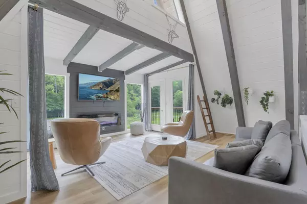 Mcarthur, OH 45651,62579 Dunkle Creek Road