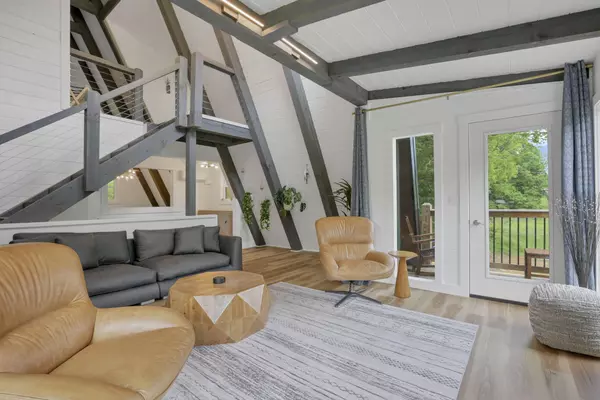 Mcarthur, OH 45651,62579 Dunkle Creek Road