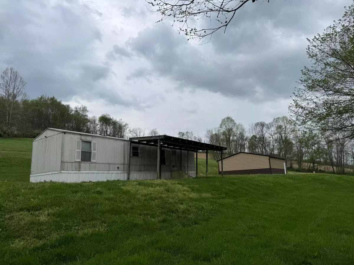 Conesville, OH 43811,16530 County Road 297