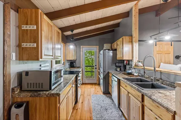 Sugar Grove, OH 43155,102 Mohawk Lane