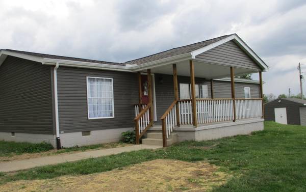 2215 McDonald Hill Road, Frankfort, OH 45628