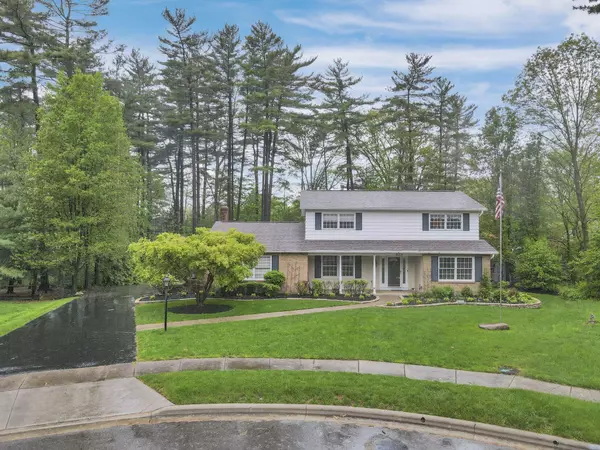 Columbus, OH 43230,835 Nob Hill Court