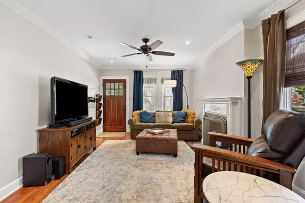 Columbus, OH 43209,684 S Cassingham Road