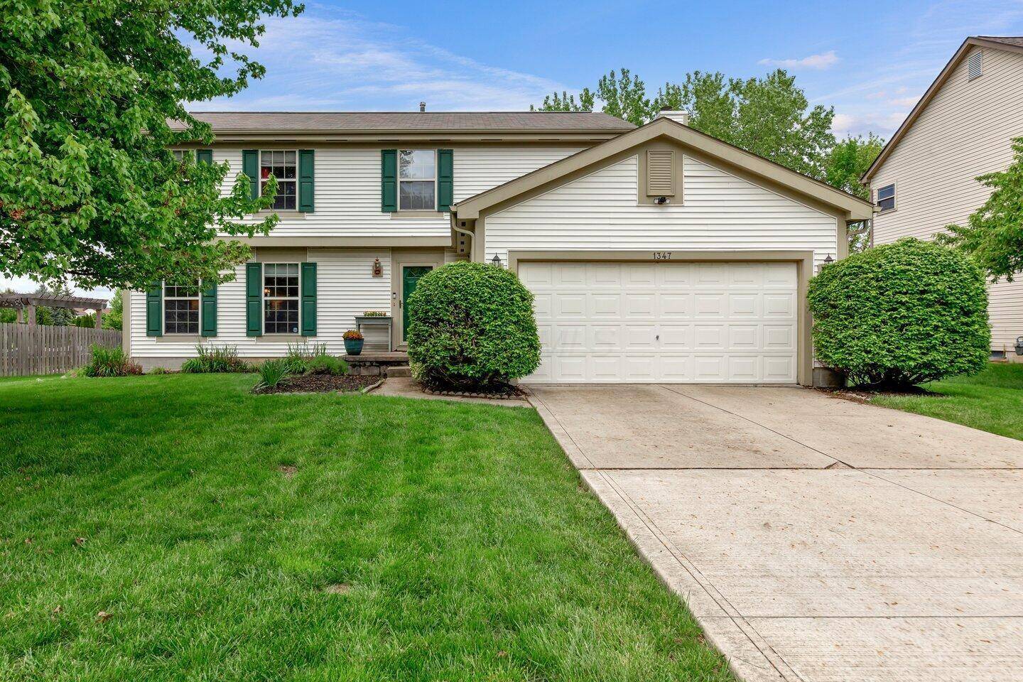 1347 Aniko Avenue, Lewis Center, OH 43035