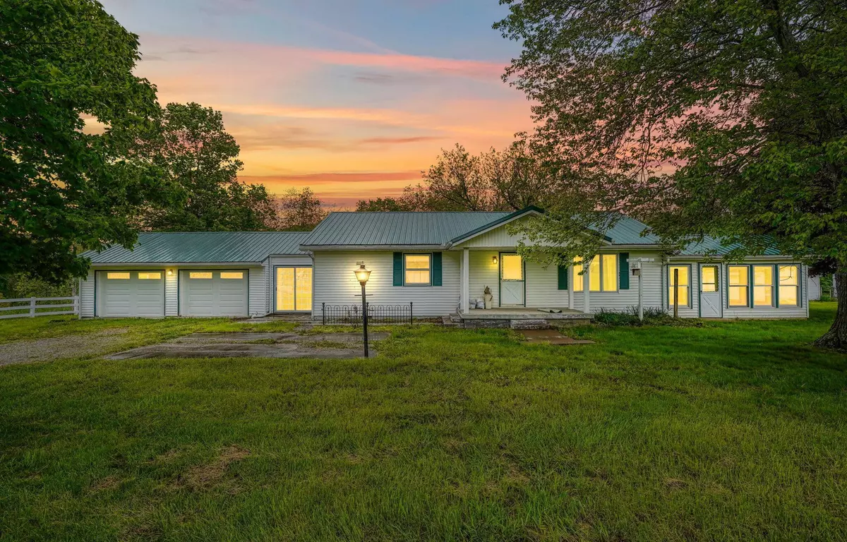 Radcliff, OH 45695,41901 State Route 160