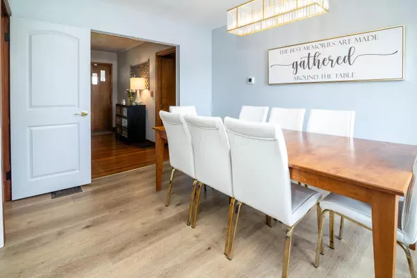 Ashville, OH 43103,214 E Main Street