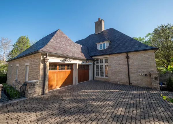 Upper Arlington, OH 43221,2528 Onandaga Drive