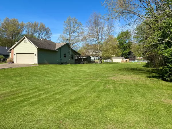 Howard, OH 43028,3171 Apple Valley Drive