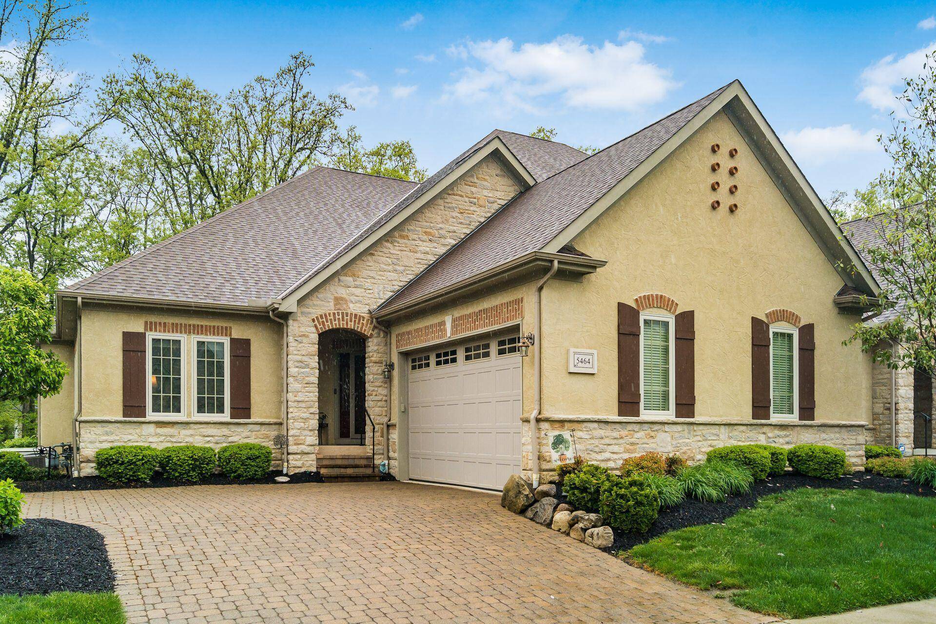 5464 Slater Ridge, Westerville, OH 43082