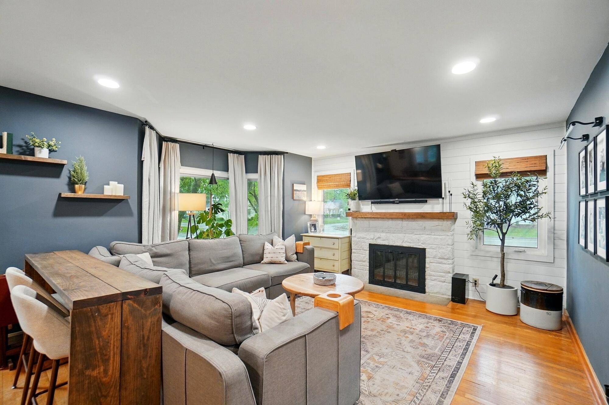 Columbus, OH 43230,185 Shull Avenue