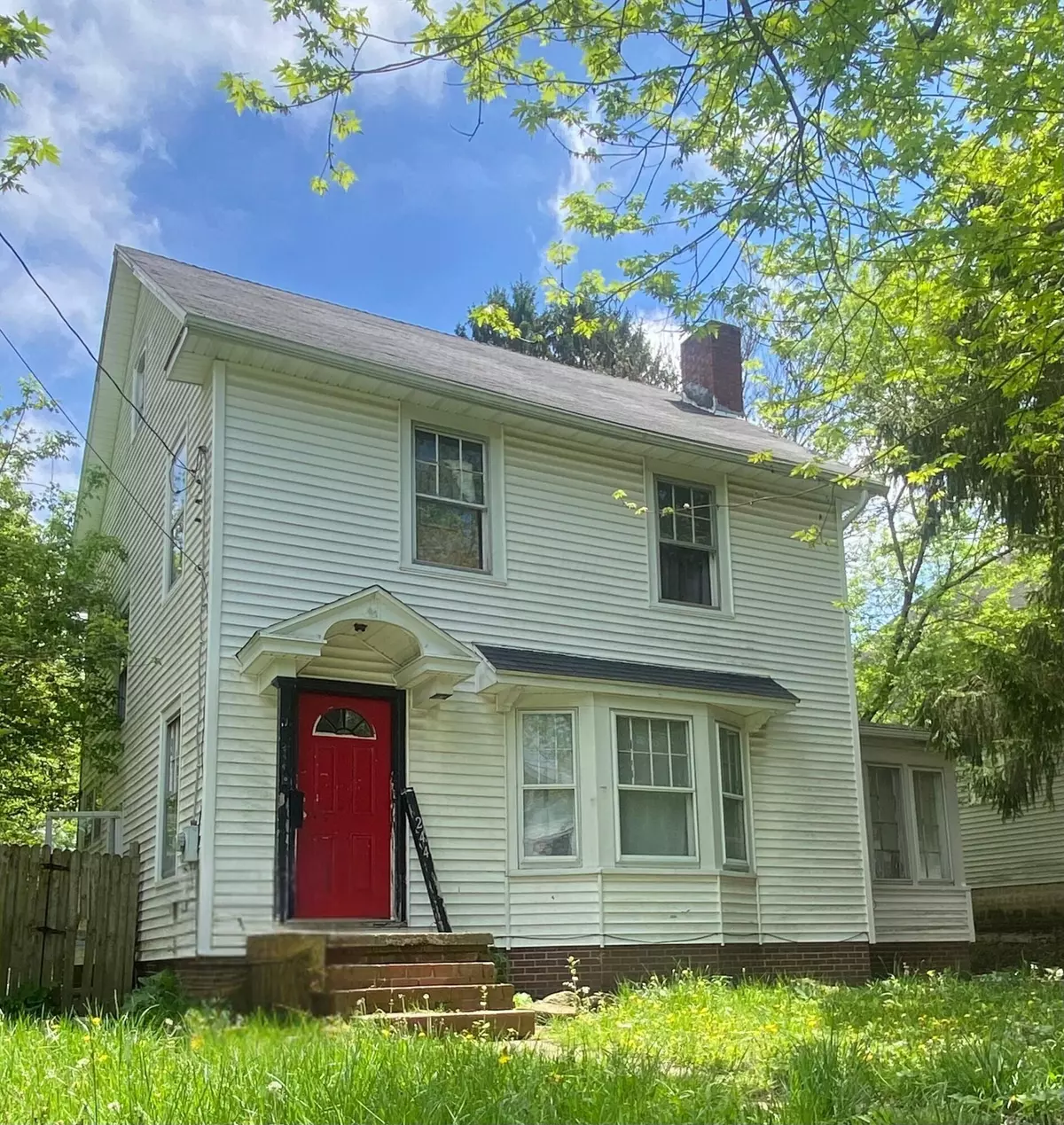 Mansfield, OH 44903,244 Helen Avenue