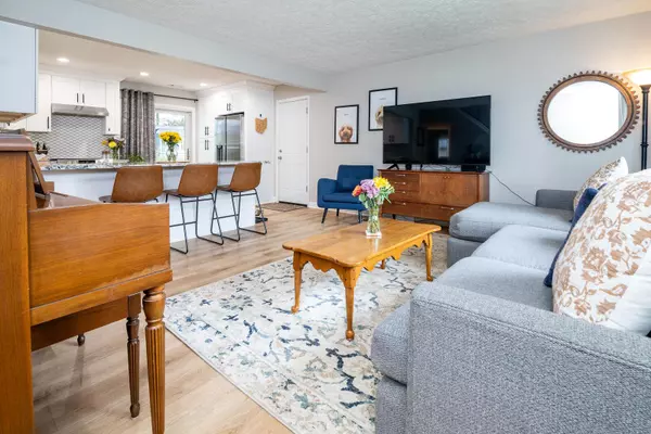 Columbus, OH 43221,1069 Caniff Road