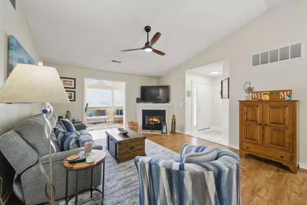 Blacklick, OH 43004,668 Bideford Avenue #11C