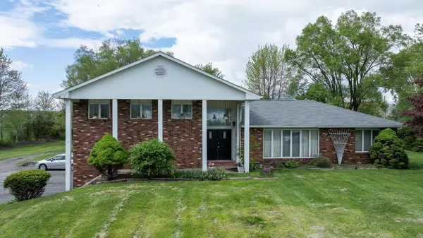 10202 Morse Road, Pataskala, OH 43062