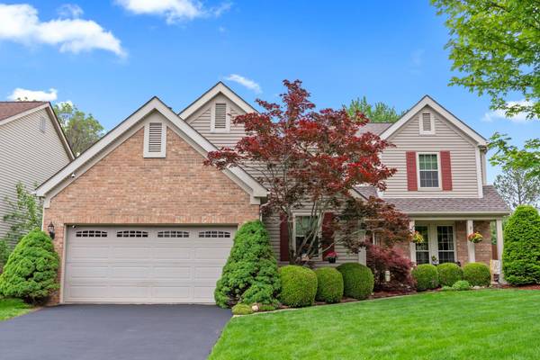 2556 Cowall Drive,  Hilliard,  OH 43026