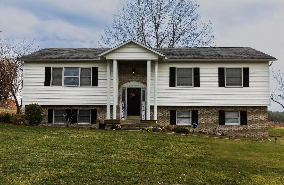 Athens, OH 45701,8166 Lavelle Road
