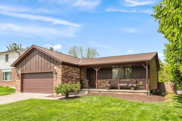 1898 Hamrock Drive, Powell, OH 43065