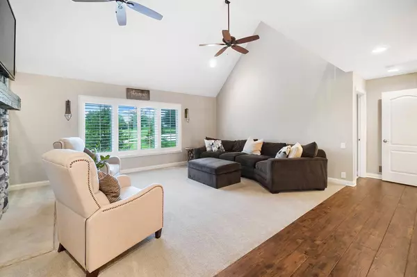 Dublin, OH 43017,8397 Greenside Drive