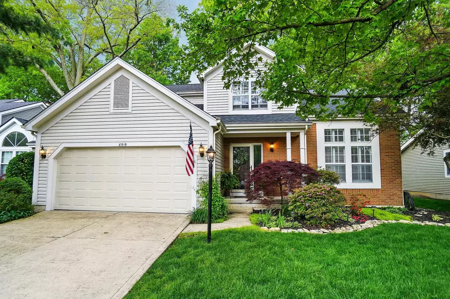 8919 Shrockton Street, Powell, OH 43065