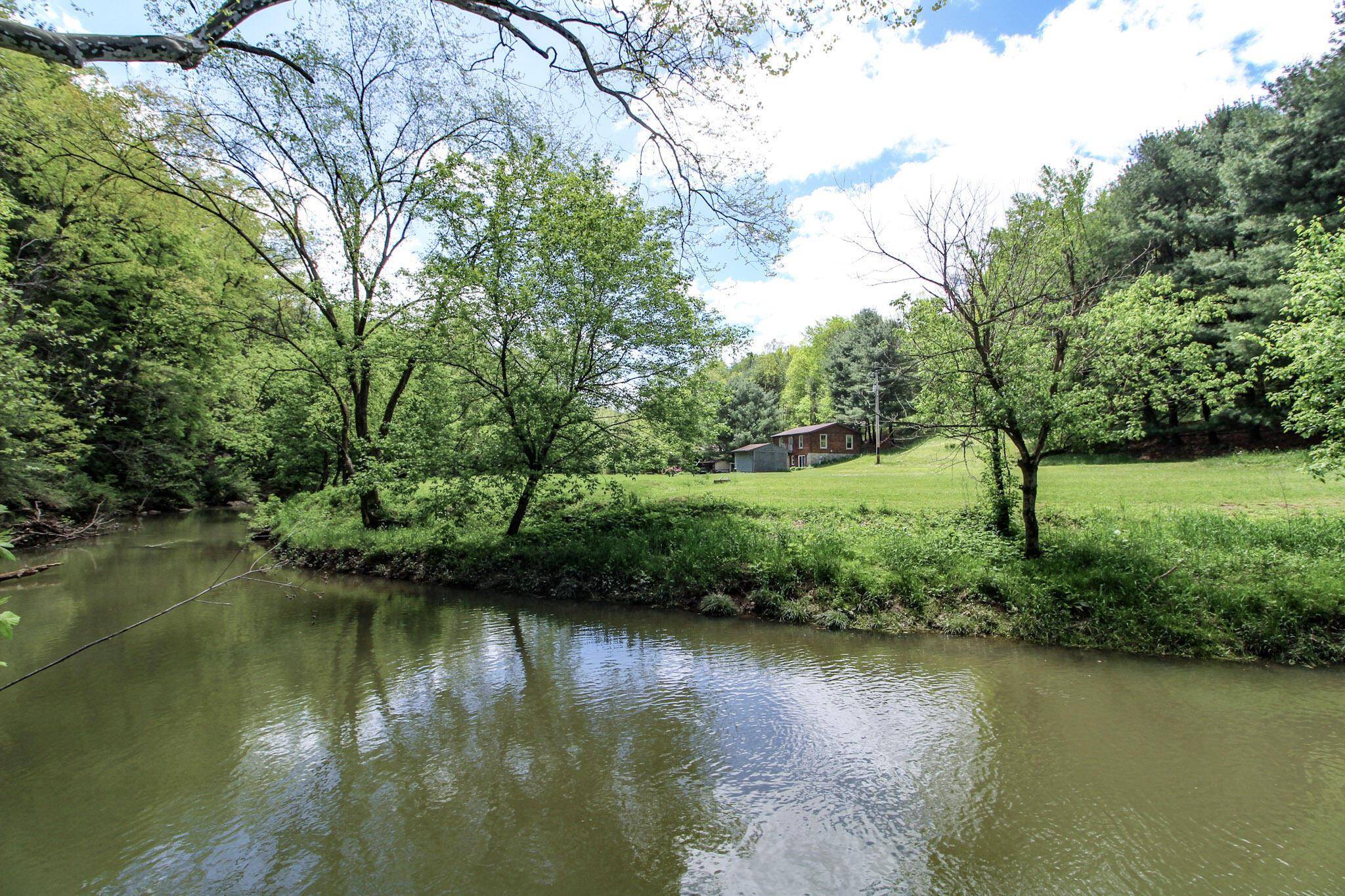45247 W Union Road, Sardis, OH 43946