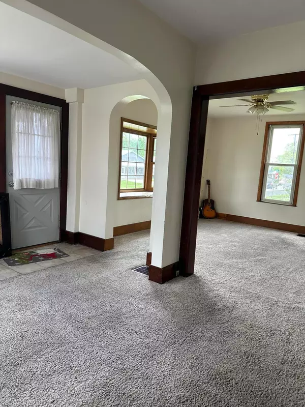 Bucyrus, OH 44820,116 W Irving Street