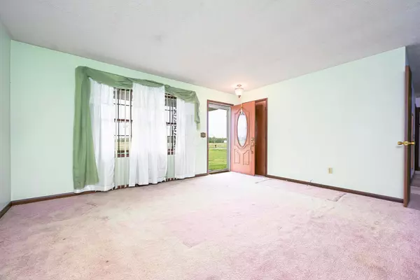 Bellefontaine, OH 43311,650 County Road 32