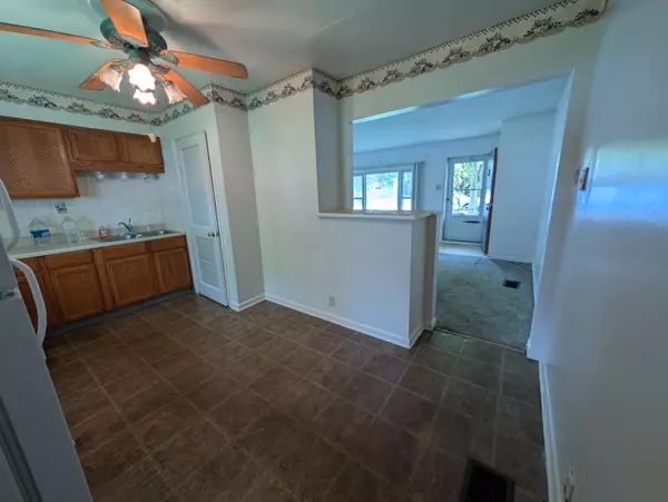 Mount Gilead, OH 43338,272 Hillside Street