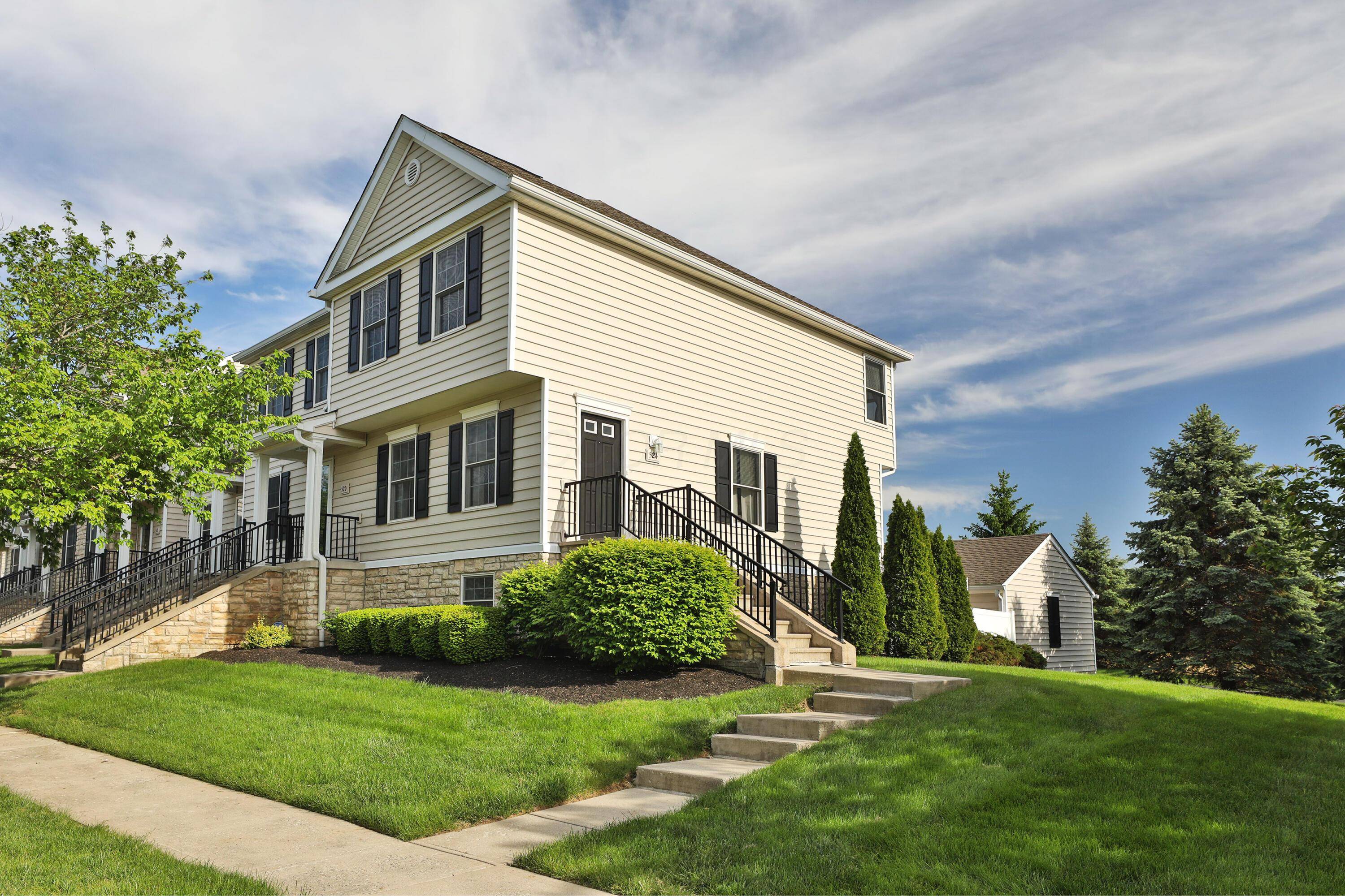 524 Autumn Ridge Circle, Pickerington, OH 43147