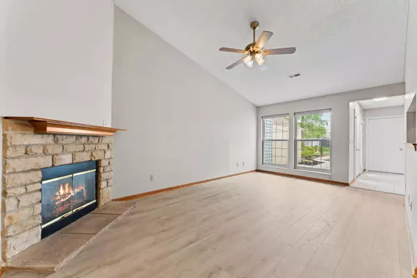 Columbus, OH 43230,478 Three Oaks Court