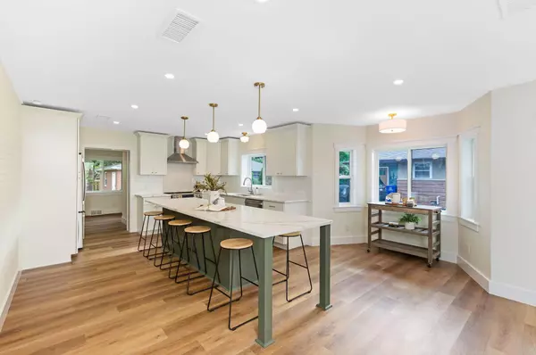 Columbus, OH 43209,2628 Berwick Boulevard